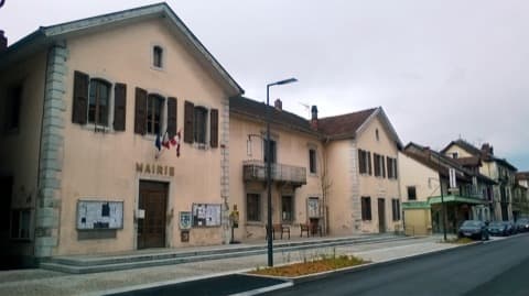 Loueur de bennes Frangy