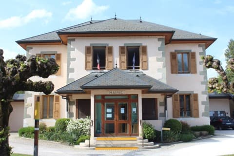 Loueur de bennes Hauteville-sur-Fier