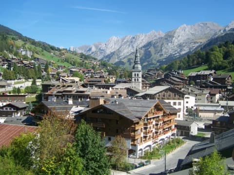 Loueur de bennes La Clusaz