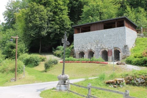 Loueur de bennes Val de Chaise