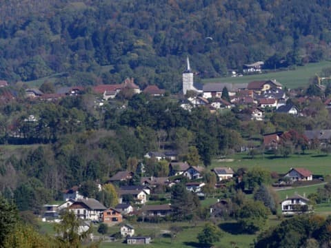 Loueur de bennes Villaz